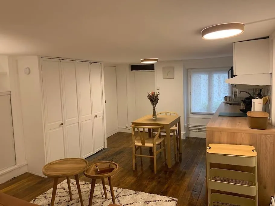 Cosy Flat Close To Montmarte, Ideal For 2 Pers Paris Apartment